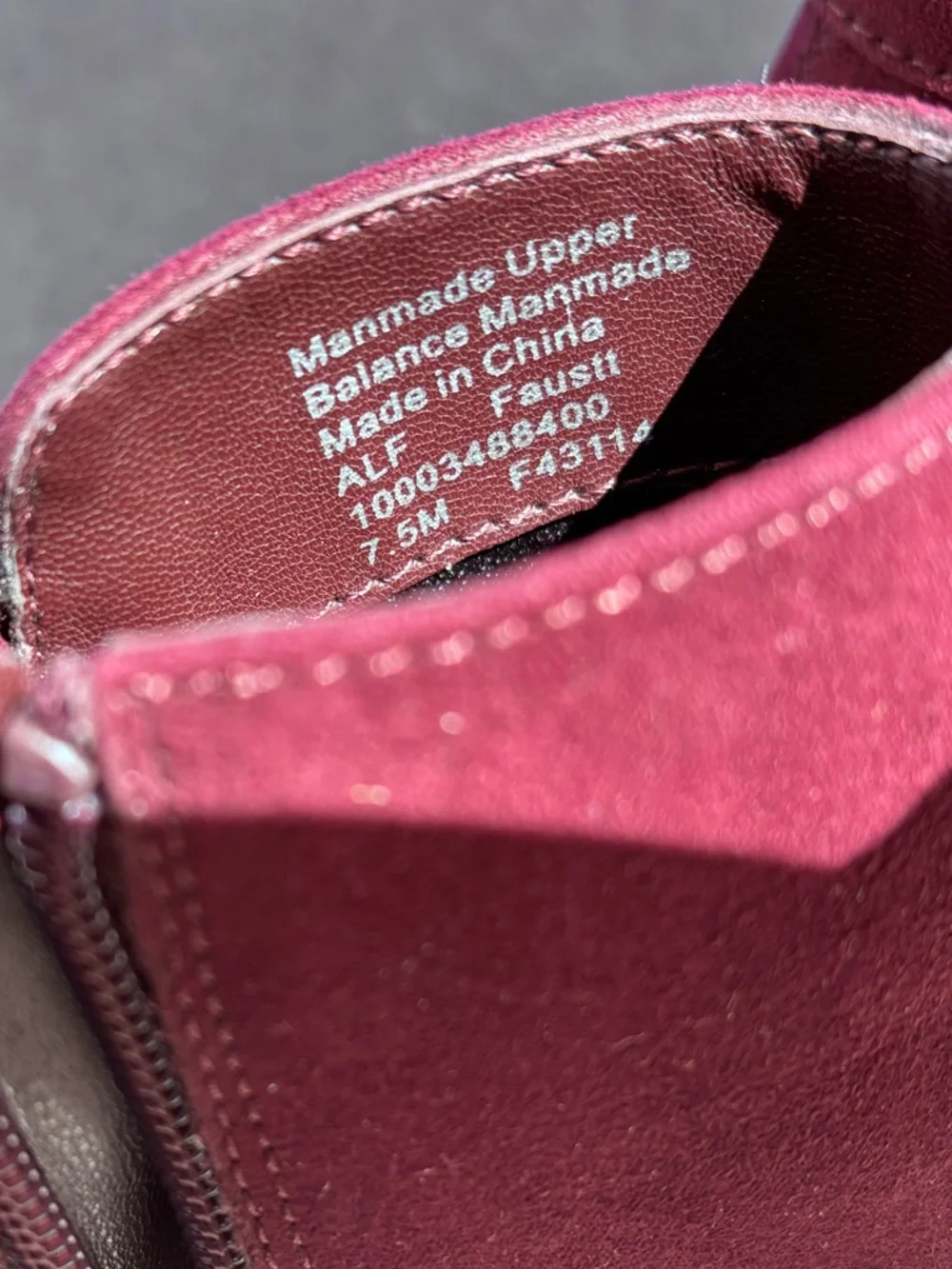 Alfani Women’s Burgundy Suede Ankle Boots - Stylish Kitten Heel size 7.5 - Picture 4 of 12